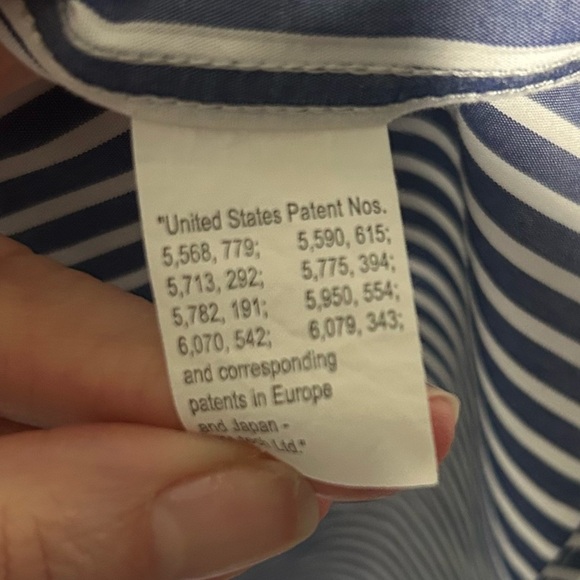 LL Bean Blue & White Striped short sleeve button down size XL. Wrinkle Resistant - Picture 7 of 7